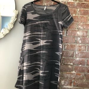 Z Supply …camouflage tee-dress